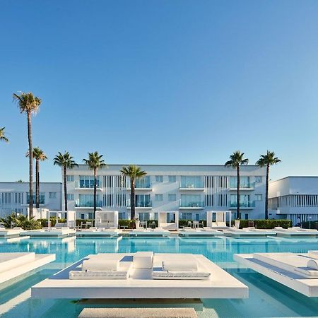 So White Beach Resort Aya Napa Dış mekan fotoğraf