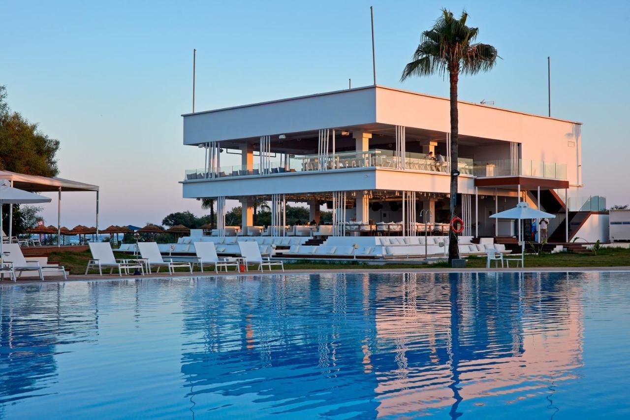 So White Beach Resort Aya Napa Dış mekan fotoğraf