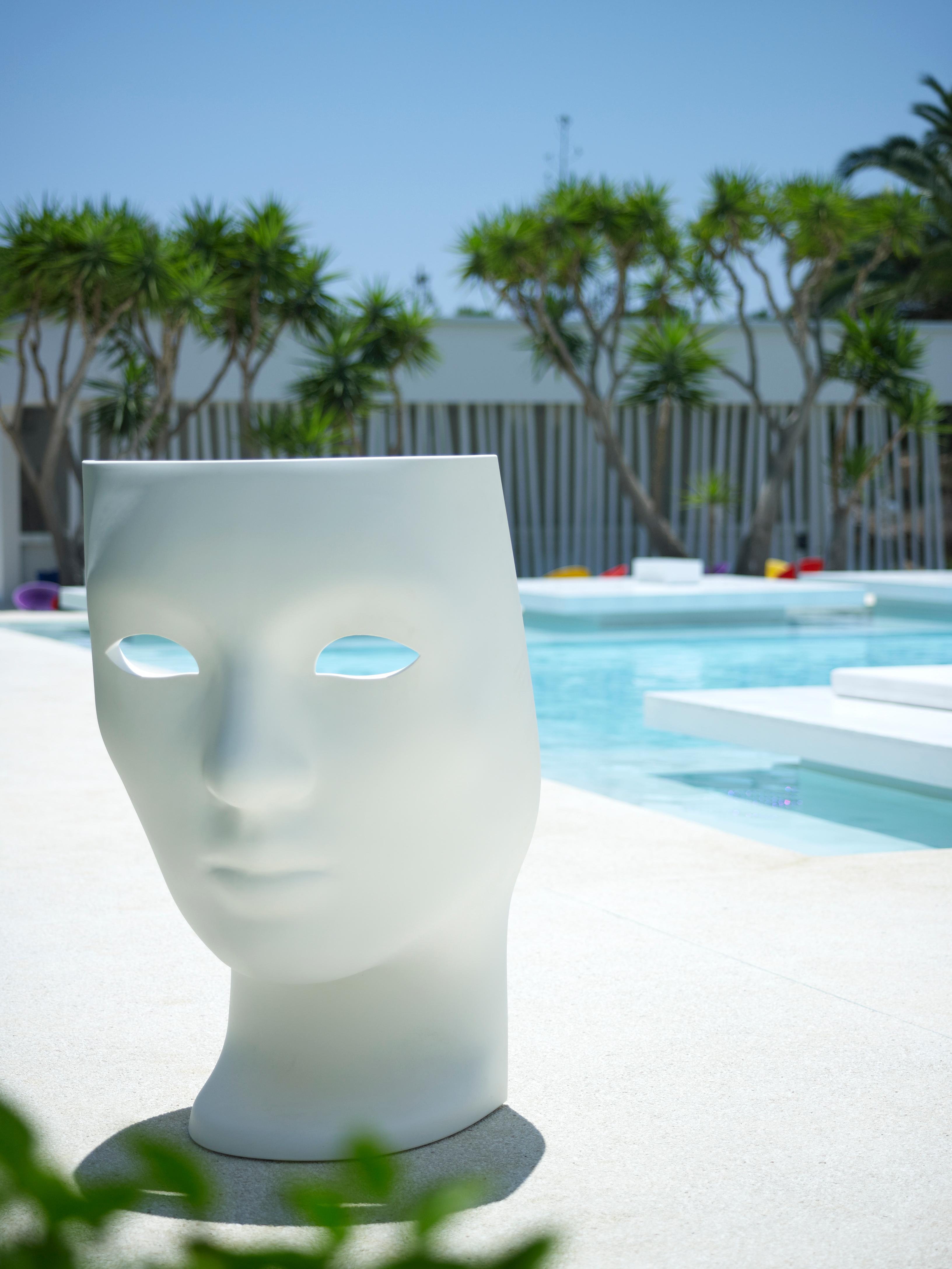 So White Beach Resort Aya Napa Dış mekan fotoğraf
